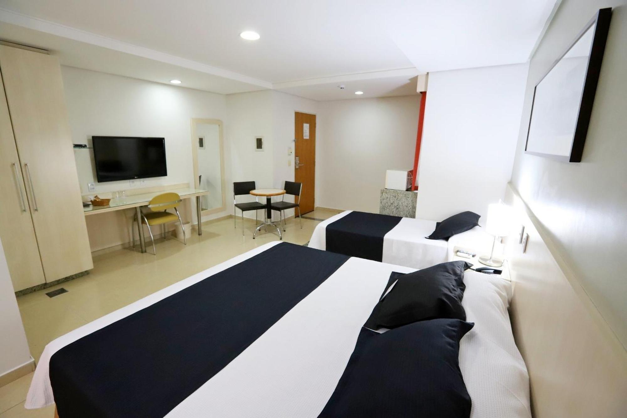 Hotel Maione Goiânia Buitenkant foto